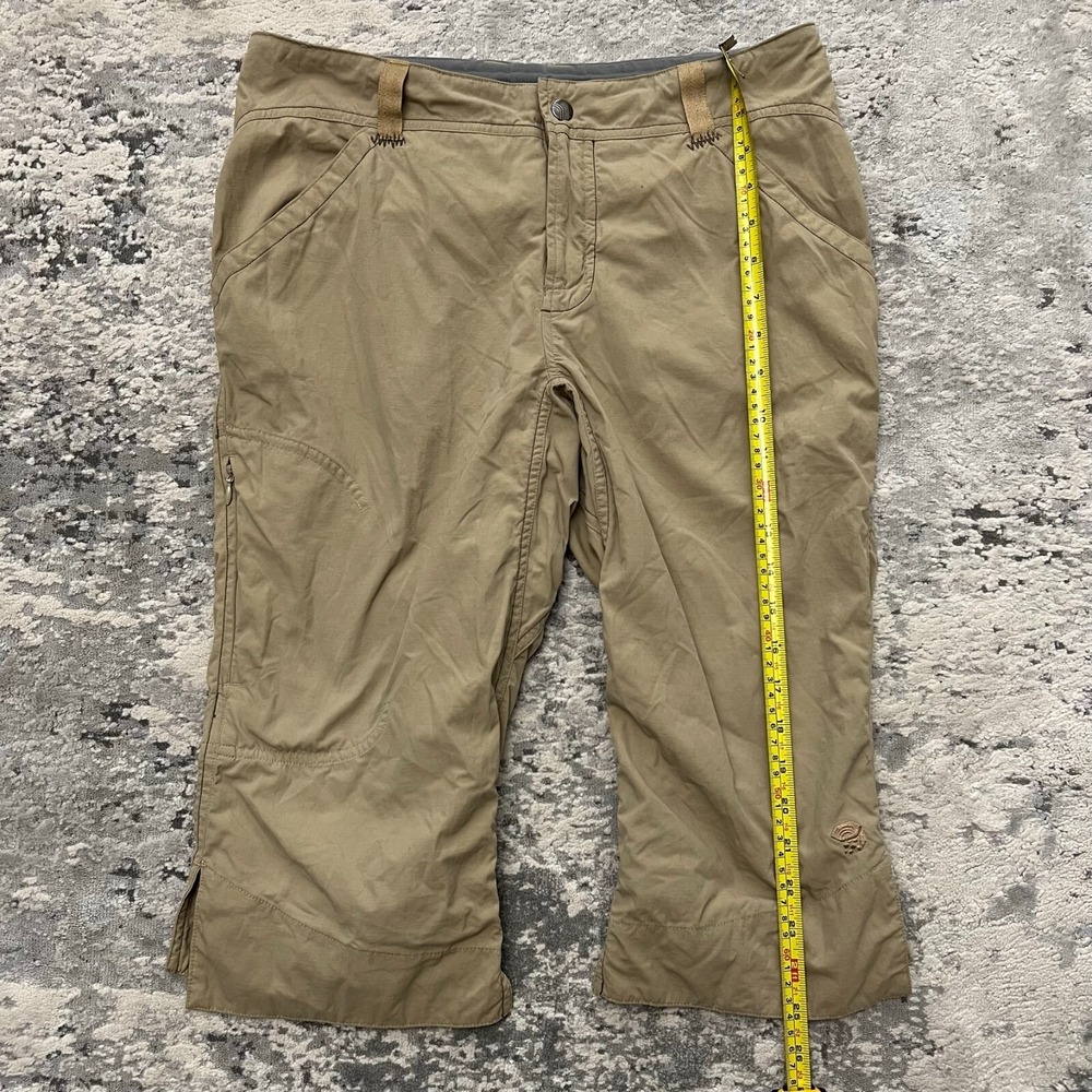 Mountain Hardwear Capris Womens 8 Tan 3/4 Pants Nylon Hiking Outdoor